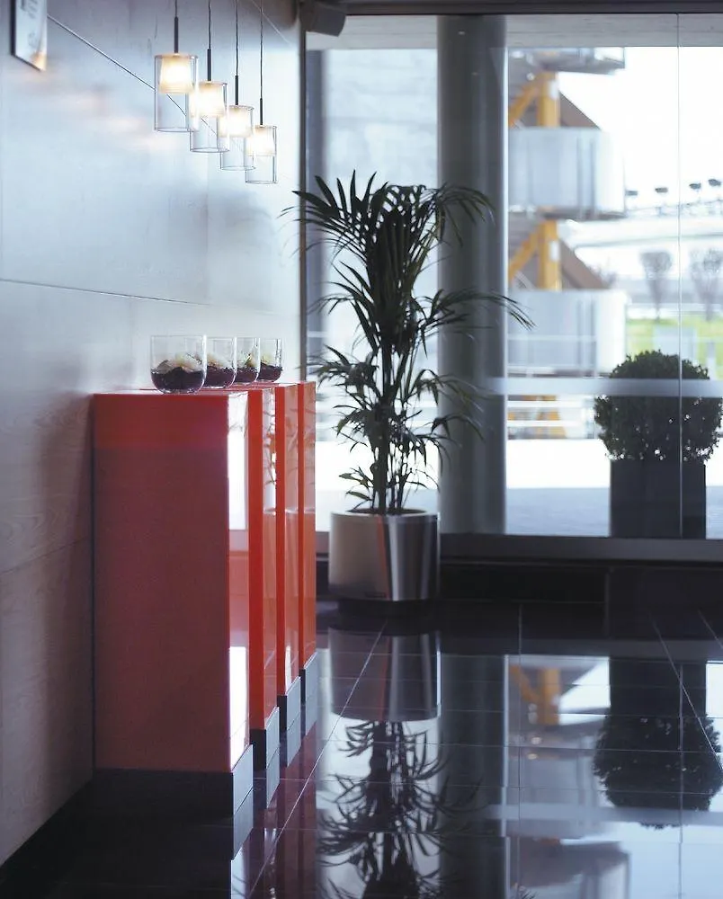 Hesperia Fira Apartment L'Hospitalet de Llobregat Spain