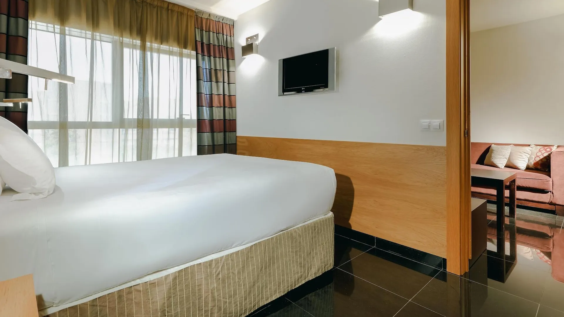 Hesperia Fira Apartment L'Hospitalet de Llobregat