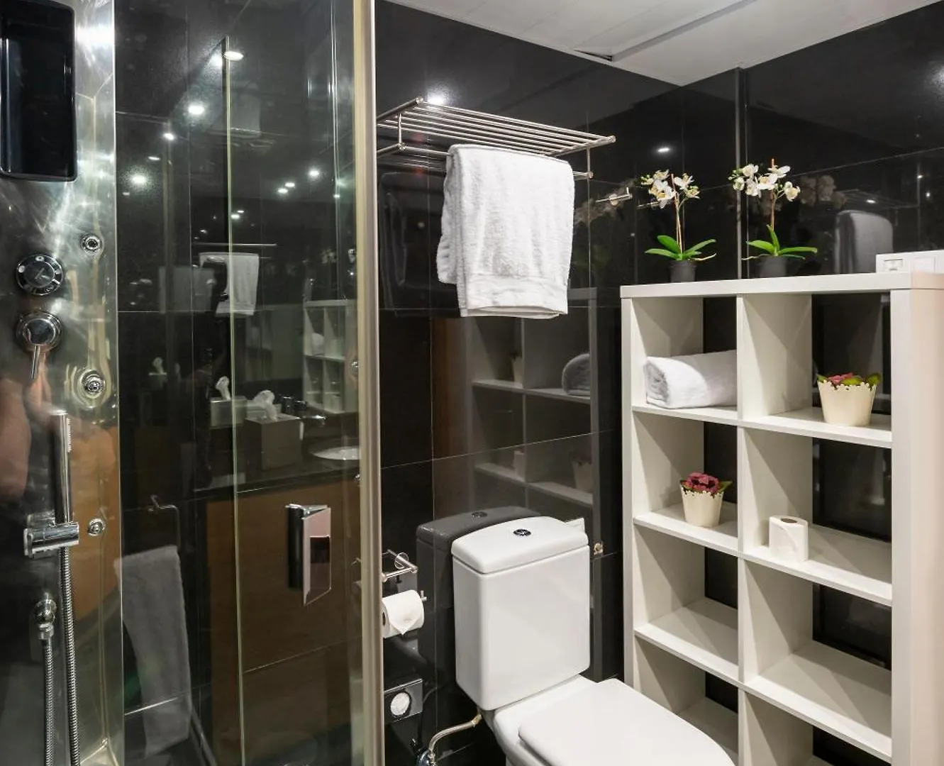 Hesperia Fira Apartment L'Hospitalet de Llobregat 0*,  Spain