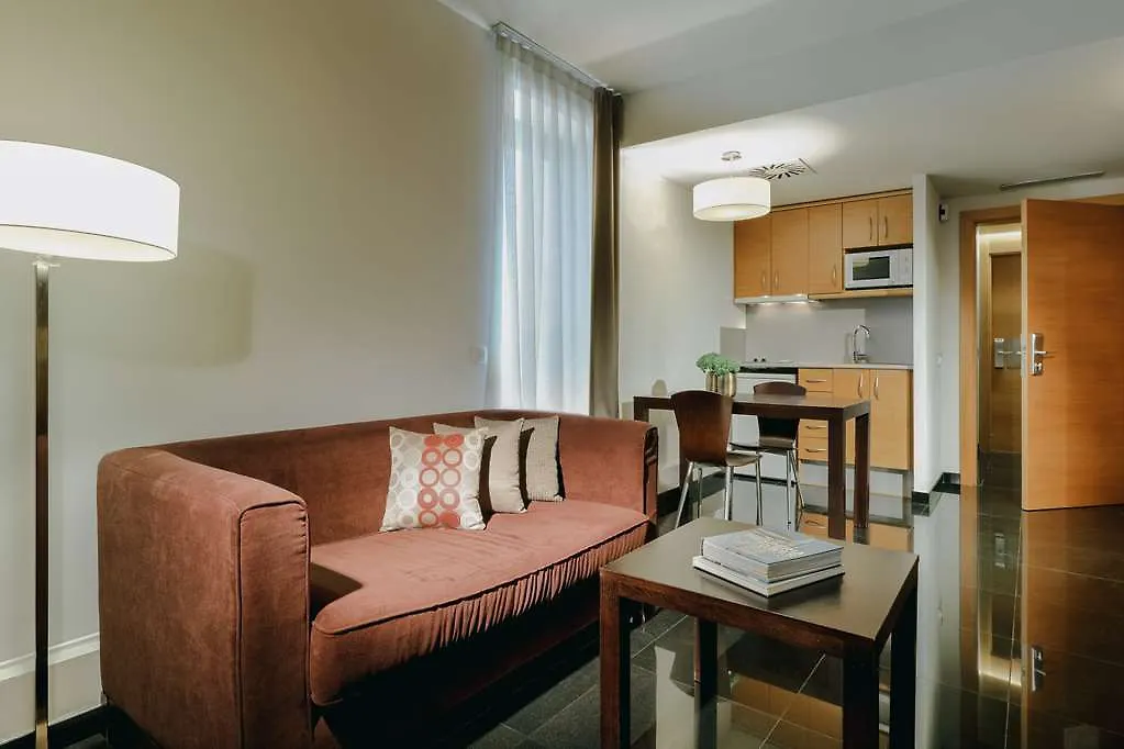 Hesperia Fira Apartment L'Hospitalet de Llobregat 0*,